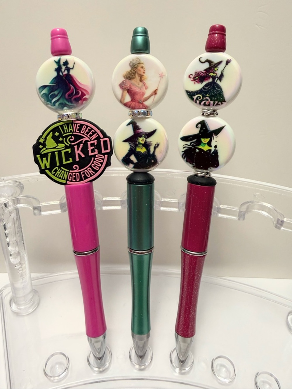 New Wicked Themed Pen Set